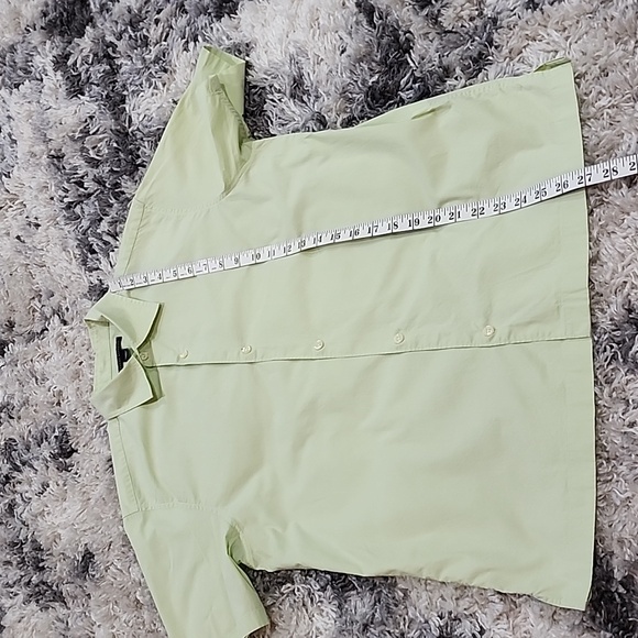 BANANA REPUBLIC MEN'S BUTTON DOWN SHORTS SLEEVE SIZE M ,LIGHT GREEN - Picture 6 of 9